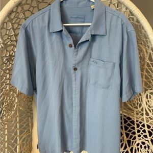 Tommy Bahama Men's Light Blue Casual Shirt